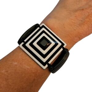 MARION GODART Black & White Art Deco Mod Square Bullseye Chunky Stretch Bracelet